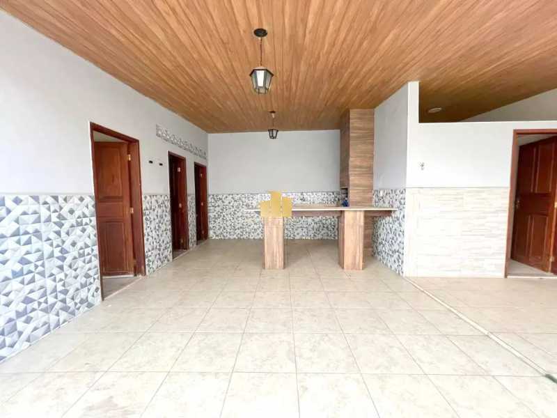 Casa, 4 quartos, 220 m² - Foto 1