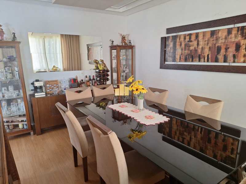 Casa, 4 quartos, 376 m² - Foto 1