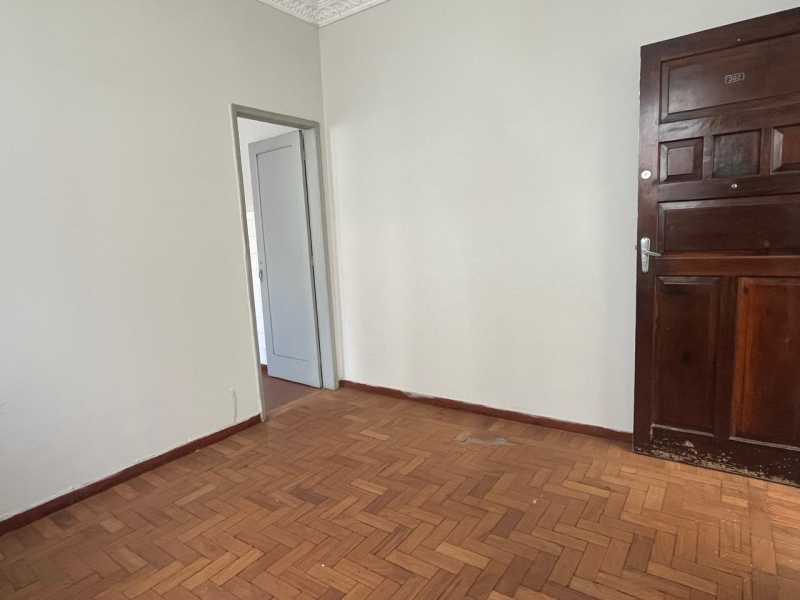 Apartamento à venda com 1 quarto, 40m² - Foto 5