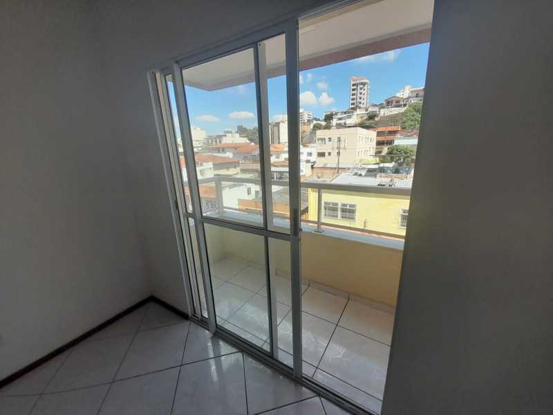 Apartamento à venda com 2 quartos, 64m² - Foto 5