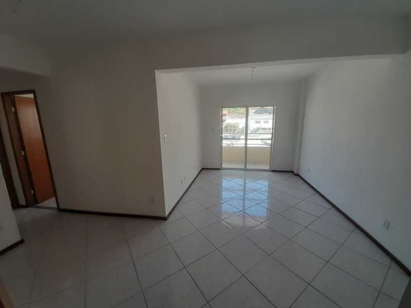 Apartamento à venda com 2 quartos, 64m² - Foto 4