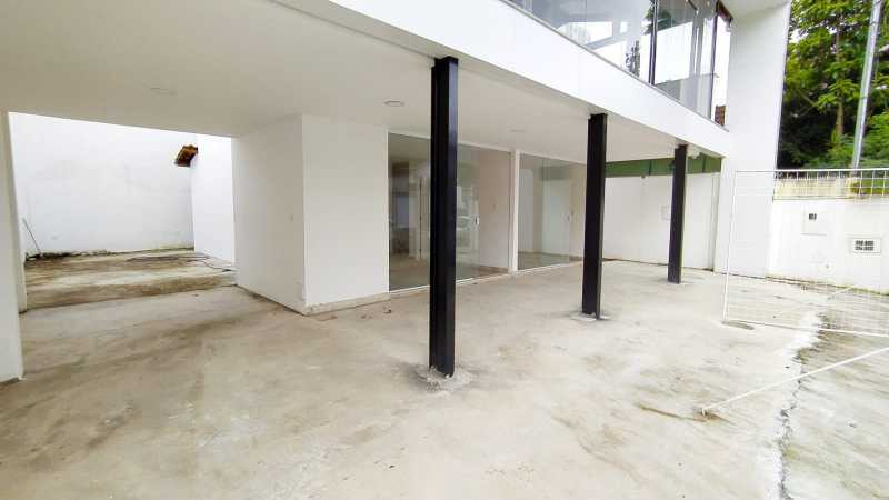 Conjunto Comercial-Sala à venda com 9 quartos, 380m² - Foto 5