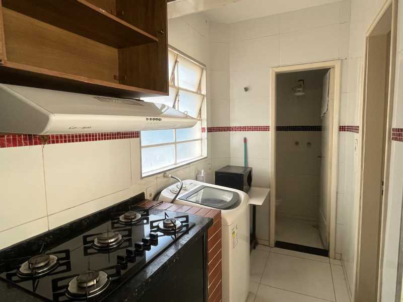 Apartamento para alugar com 2 quartos, 60m² - Foto 9