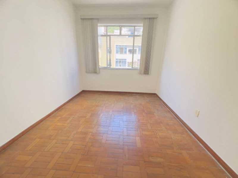 Apartamento para alugar com 3 quartos, 80m² - Foto 7