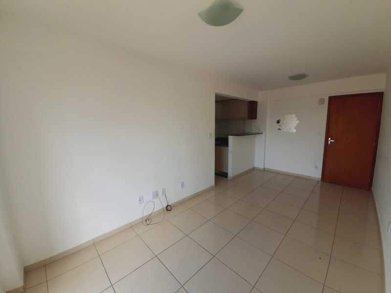 Apartamento à venda com 2 quartos, 55m² - Foto 3