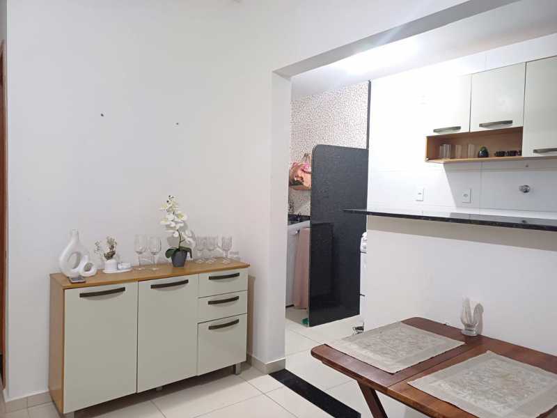 Apartamento à venda com 2 quartos, 65m² - Foto 9