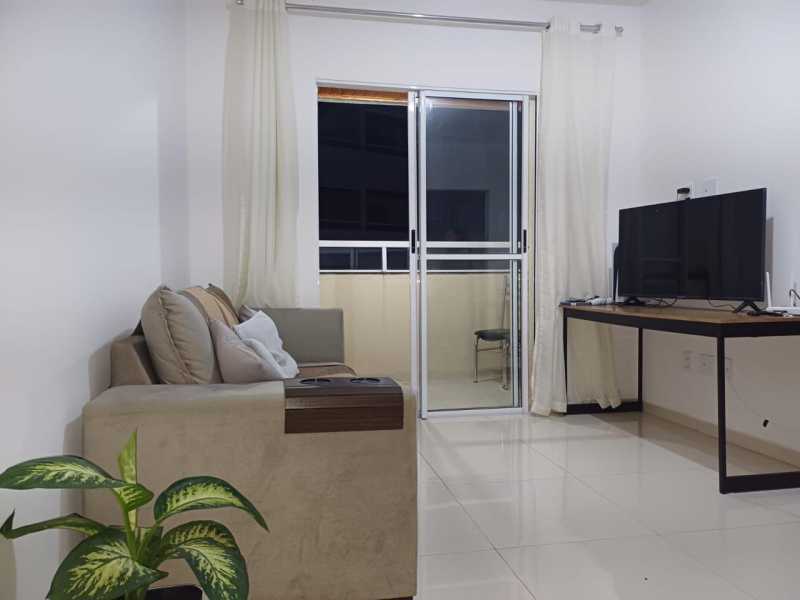 Apartamento à venda com 2 quartos, 65m² - Foto 10