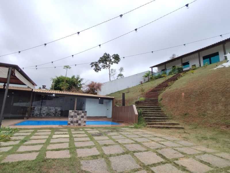 Chácara à venda com 2 quartos, 250m² - Foto 4