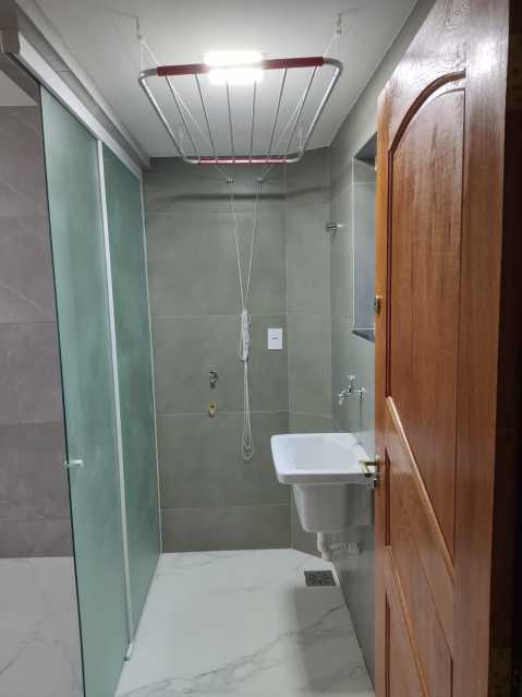 Apartamento para alugar com 2 quartos, 70m² - Foto 11