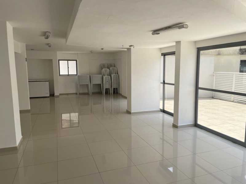 Apartamento à venda com 2 quartos, 70m² - Foto 16