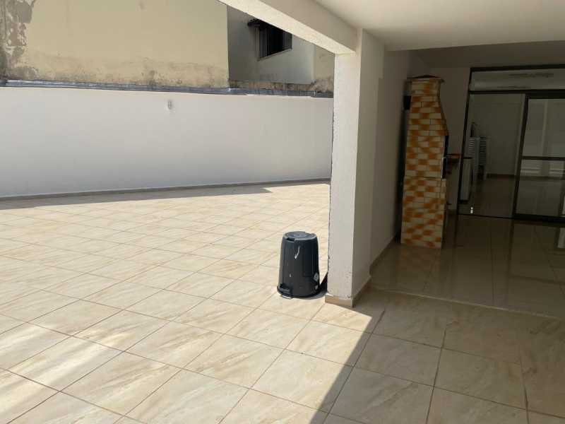 Apartamento à venda com 2 quartos, 70m² - Foto 19