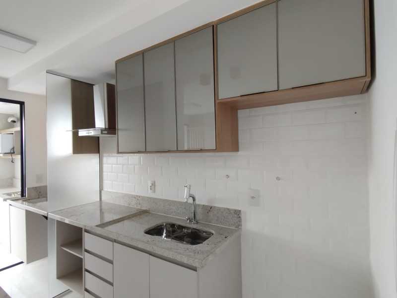 Apartamento à venda com 2 quartos, 60m² - Foto 6