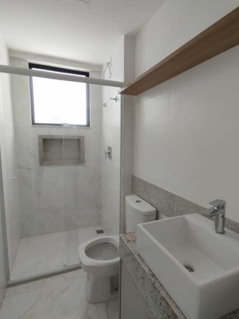 Apartamento à venda com 2 quartos, 60m² - Foto 20