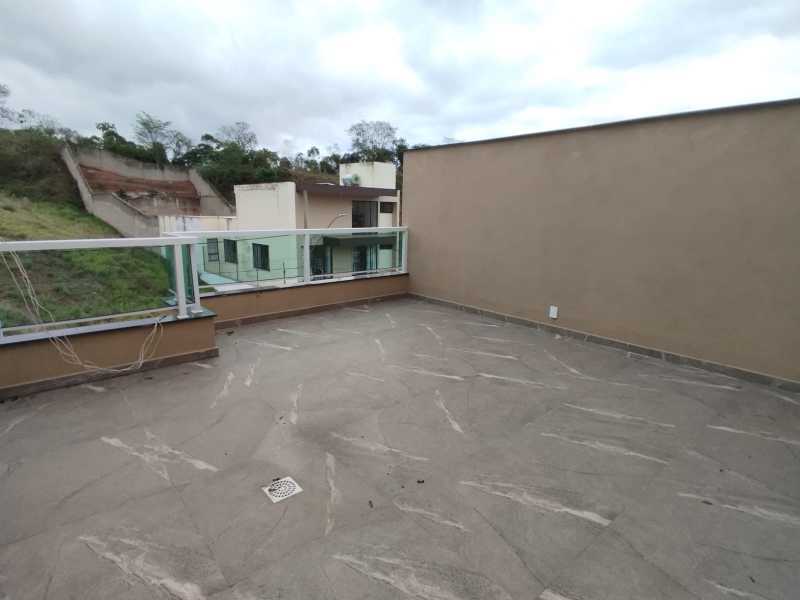 Casa à venda com 2 quartos, 100m² - Foto 23