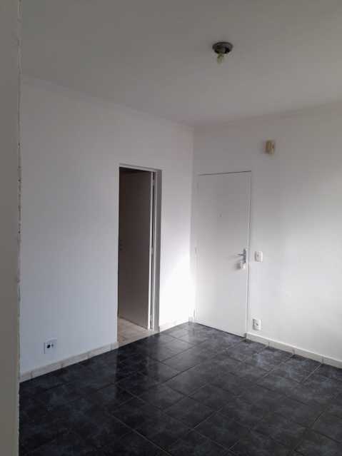 Apartamento à venda com 3 quartos, 60m² - Foto 11