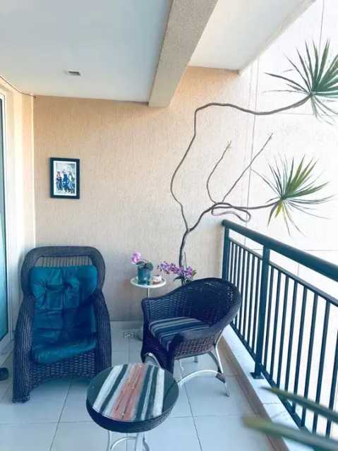 Apartamento à venda com 2 quartos, 120m² - Foto 4