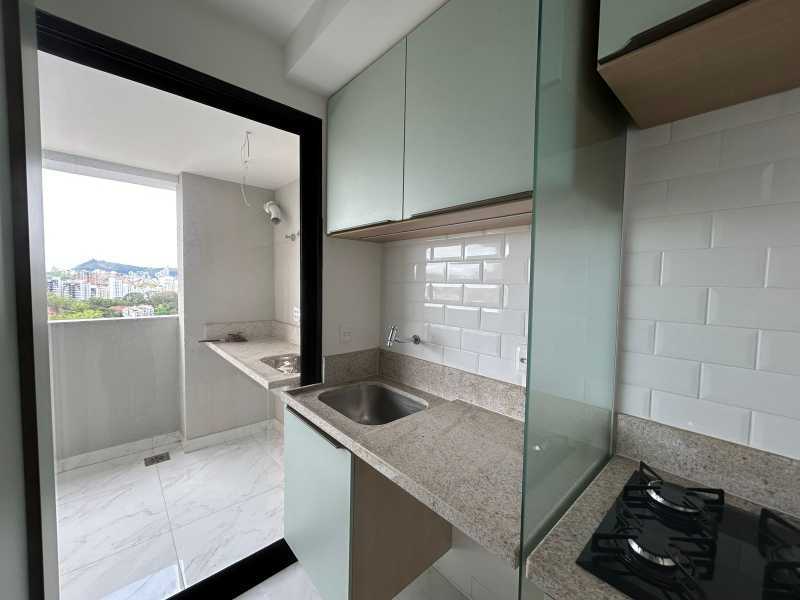 Apartamento para alugar com 2 quartos, 61m² - Foto 17