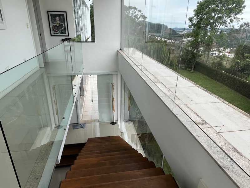 Casa à venda com 4 quartos, 900m² - Foto 22