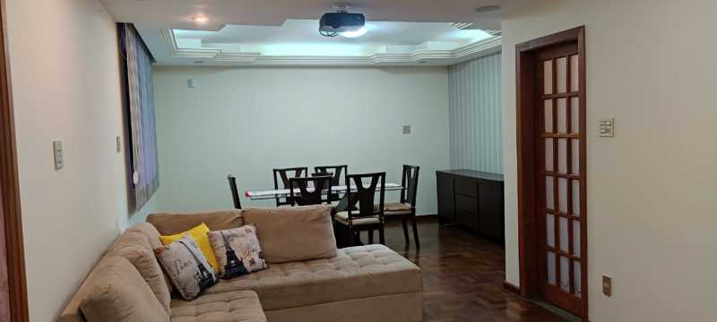 Casa para alugar com 4 quartos, 350m² - Foto 5