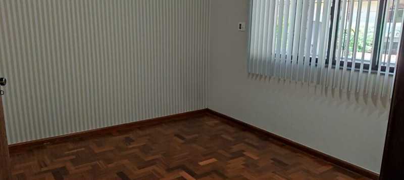 Casa para alugar com 4 quartos, 350m² - Foto 19