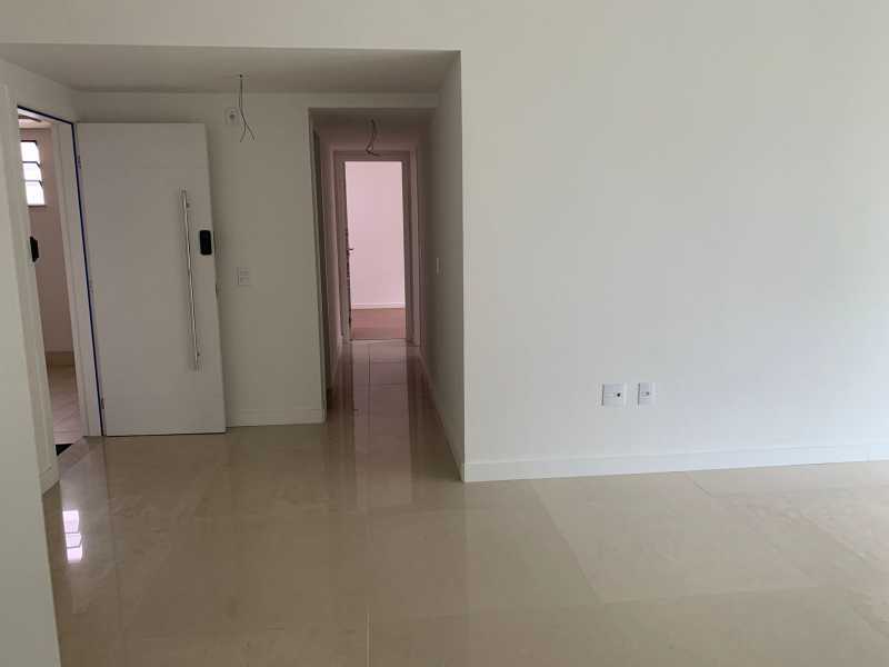 Apartamento à venda com 2 quartos, 94m² - Foto 2