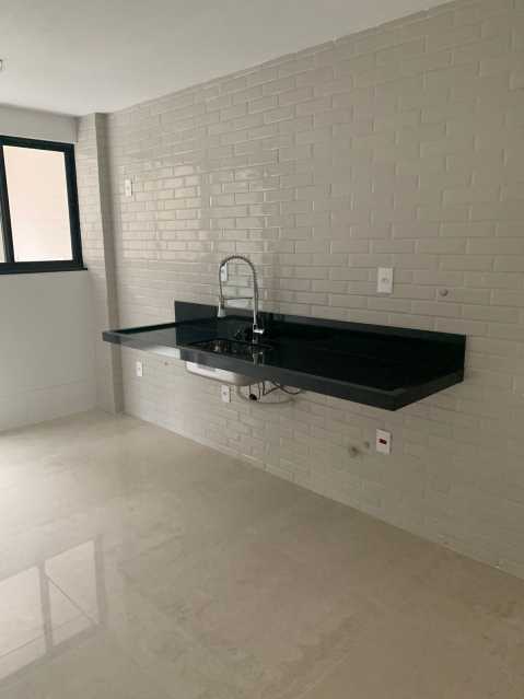 Apartamento à venda com 2 quartos, 94m² - Foto 13