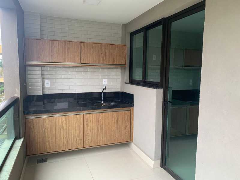 Apartamento à venda com 2 quartos, 94m² - Foto 18