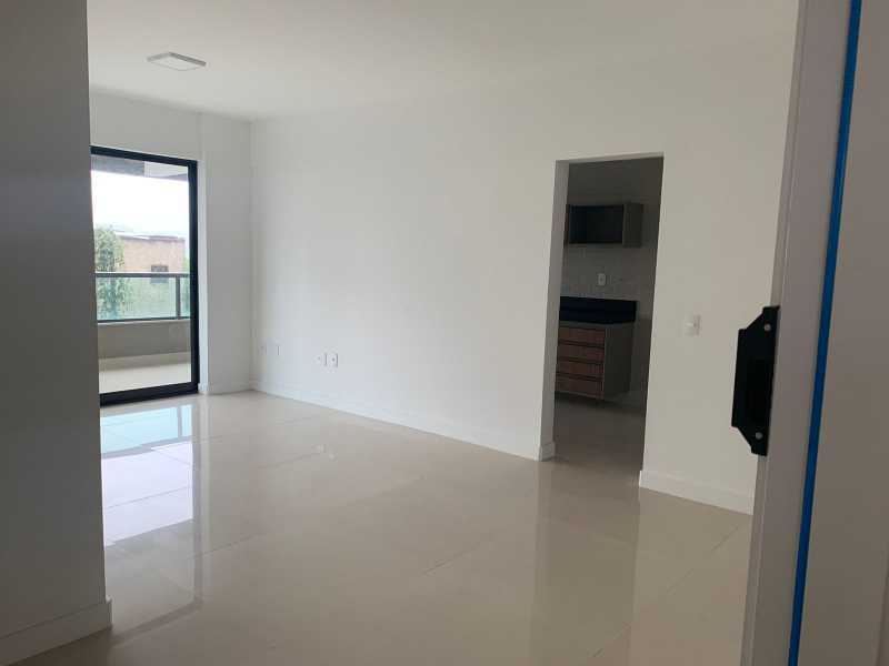 Apartamento à venda com 2 quartos, 94m² - Foto 14