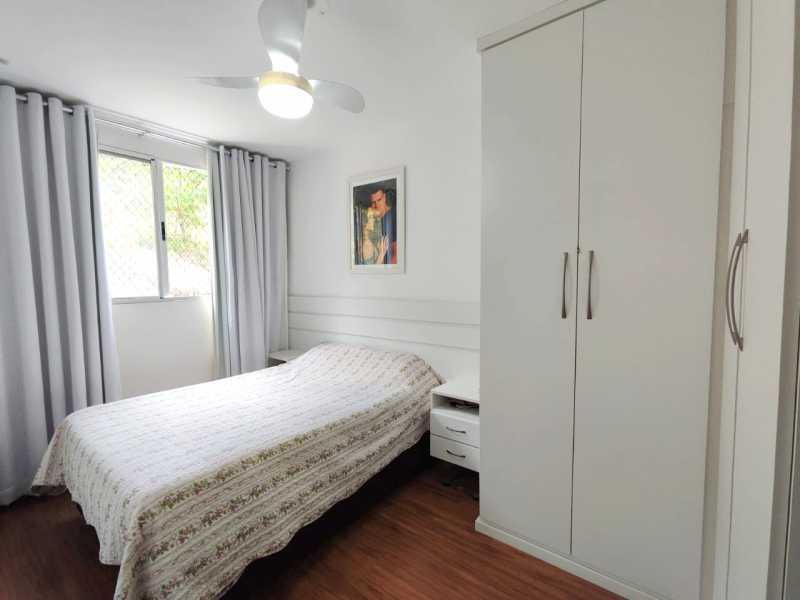 Apartamento à venda com 2 quartos, 60m² - Foto 5