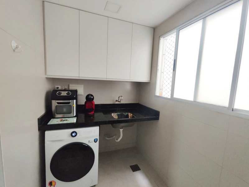 Apartamento à venda com 2 quartos, 60m² - Foto 11