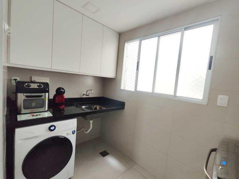 Apartamento à venda com 2 quartos, 60m² - Foto 12