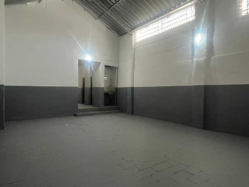 Loja-Salão para alugar, 100m² - Foto 12