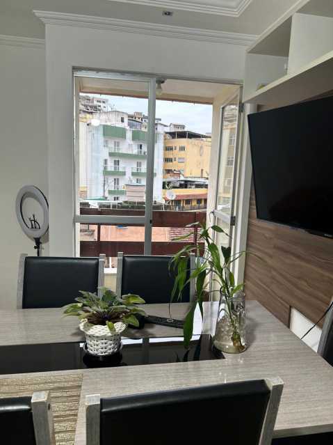 Apartamento à venda com 3 quartos - Foto 2