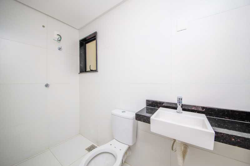 Apartamento à venda com 2 quartos, 67m² - Foto 9