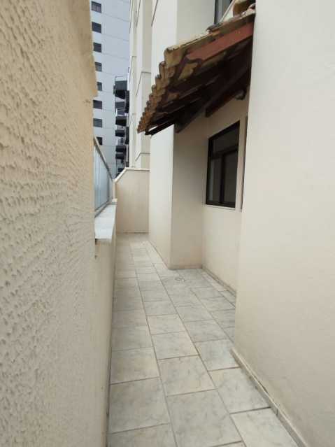 Apartamento à venda com 2 quartos, 90m² - Foto 3