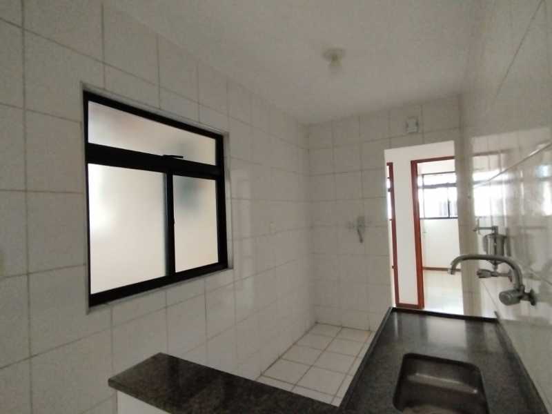 Apartamento à venda com 2 quartos, 90m² - Foto 25