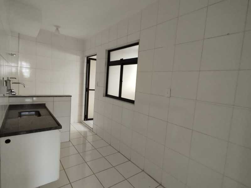 Apartamento à venda com 2 quartos, 90m² - Foto 20