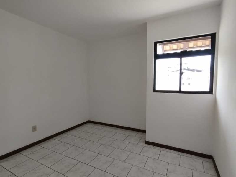 Apartamento à venda com 2 quartos, 90m² - Foto 11