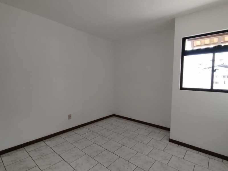 Apartamento à venda com 2 quartos, 90m² - Foto 13