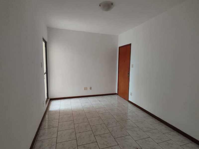 Apartamento à venda com 2 quartos, 90m² - Foto 8