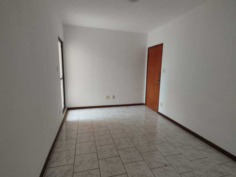 Apartamento à venda com 2 quartos, 90m² - Foto 9