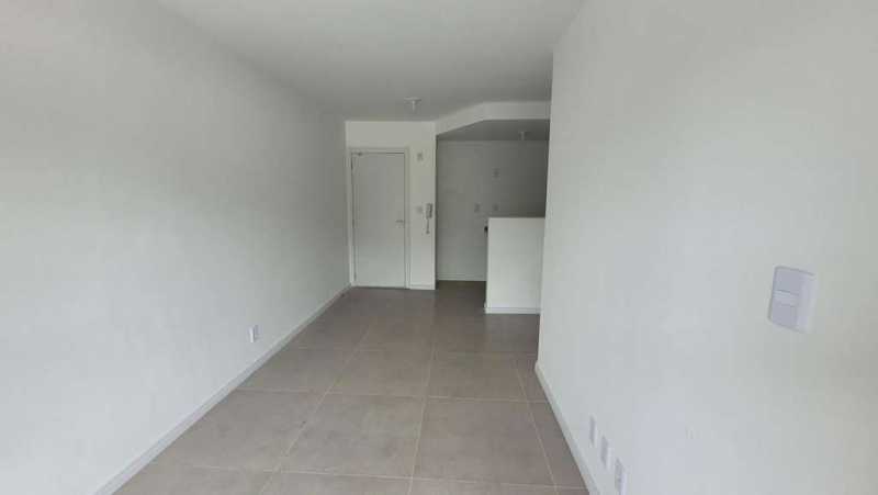 Apartamento à venda com 2 quartos, 53m² - Foto 19