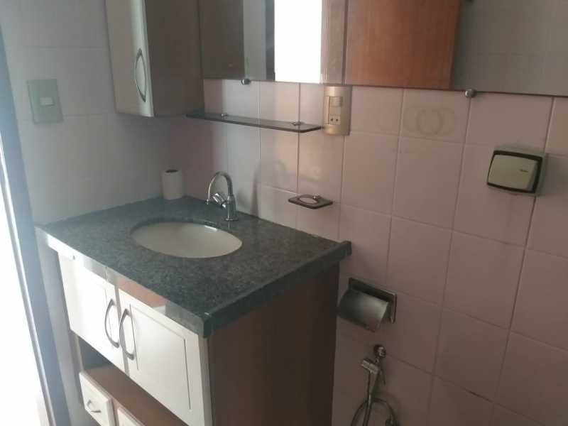 Apartamento para alugar com 2 quartos, 60m² - Foto 10