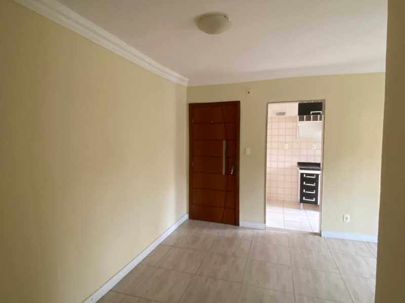 Apartamento à venda com 2 quartos, 54m² - Foto 2