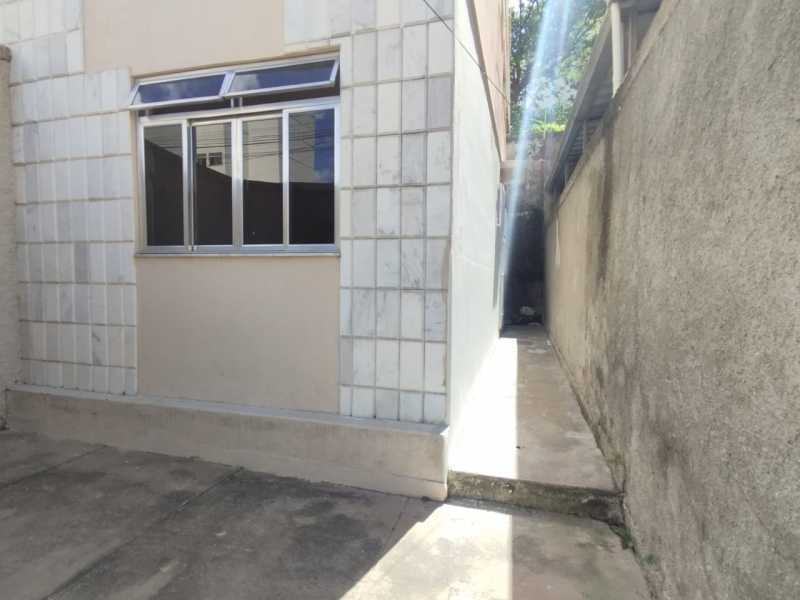 Apartamento à venda com 1 quarto, 41m² - Foto 3