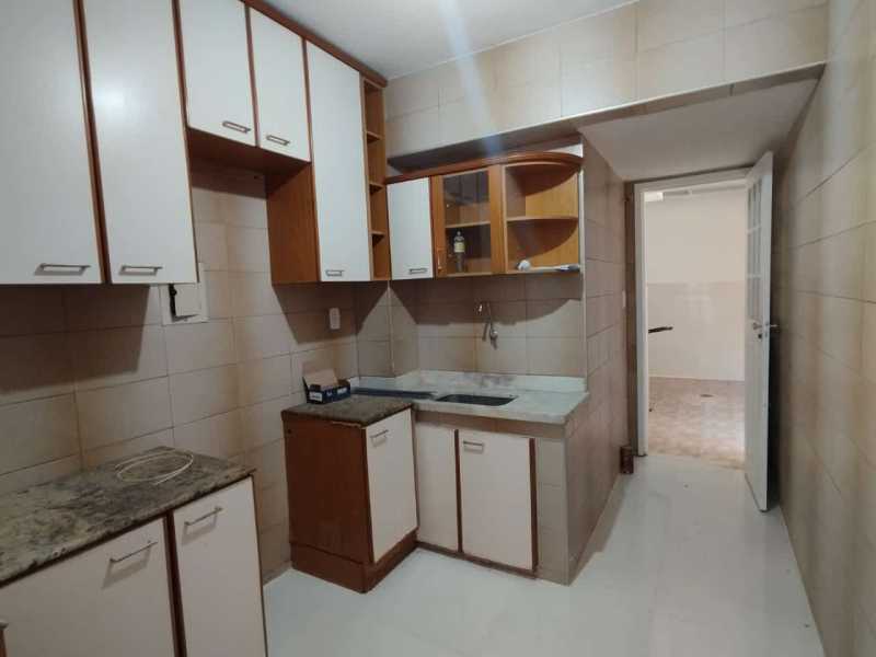 Apartamento à venda com 1 quarto, 41m² - Foto 13