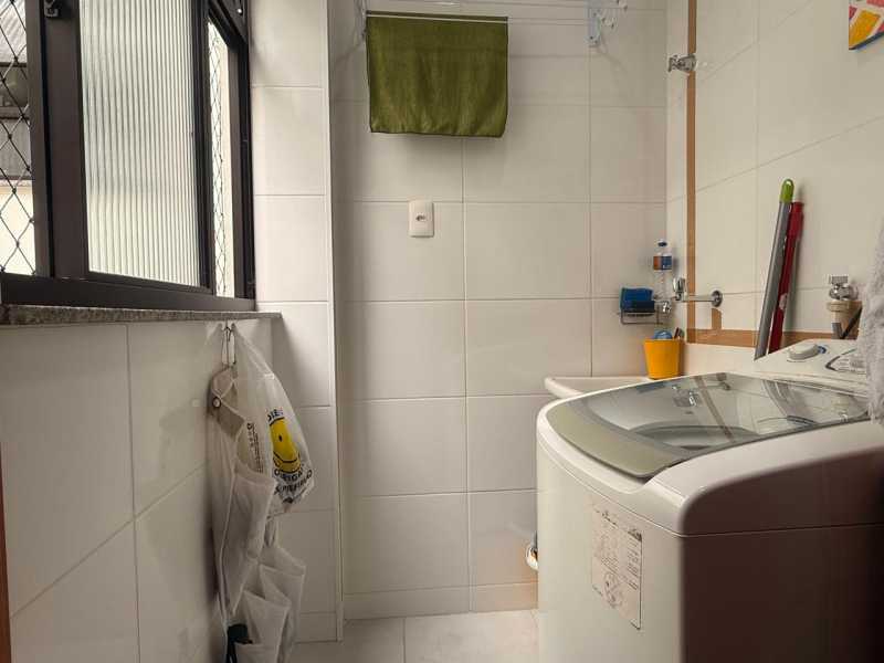 Apartamento à venda com 3 quartos, 128m² - Foto 28