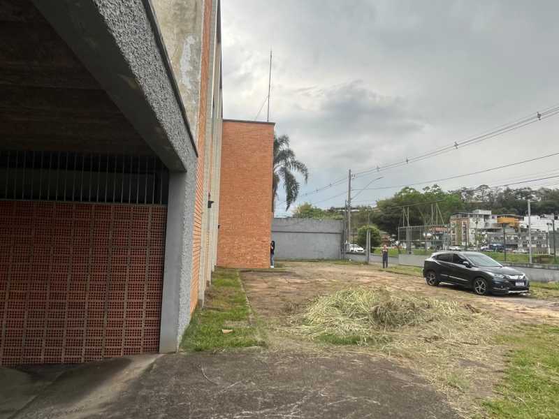 Depósito-Galpão-Armazém para alugar, 900m² - Foto 7