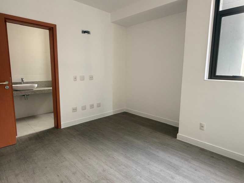 Apartamento à venda com 4 quartos, 350m² - Foto 13