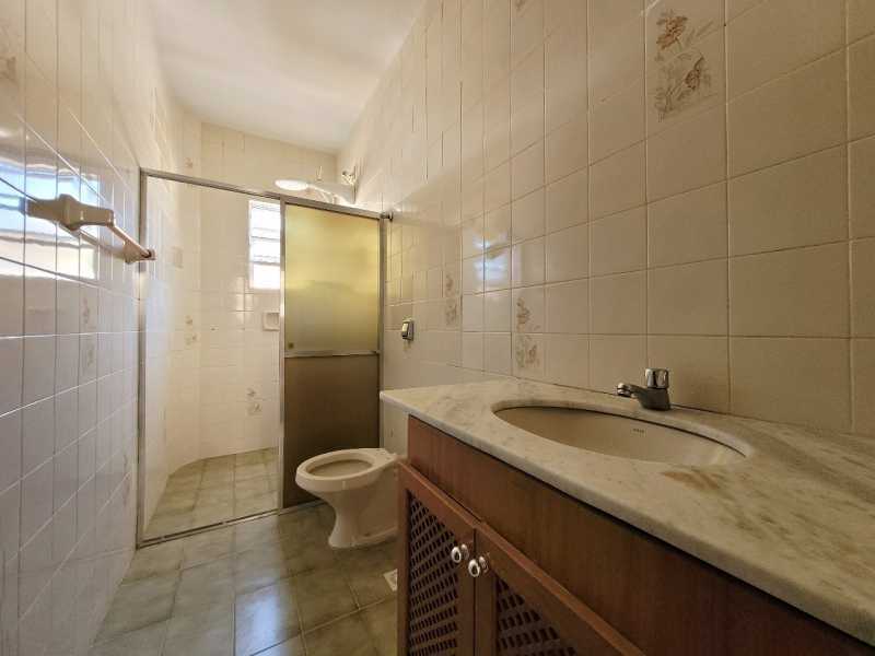 Apartamento à venda com 2 quartos, 70m² - Foto 7